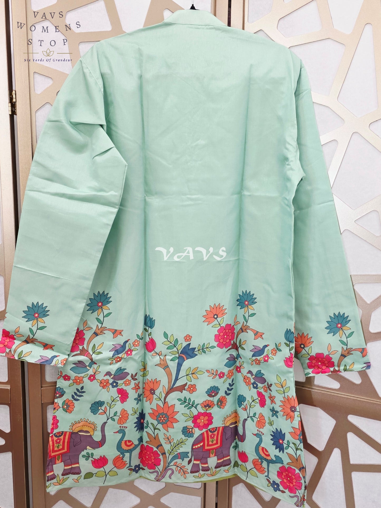 Regal Mint Green Tussar Silk Elephant, Peacock & Floral Print Men’s Tailored Kurta – Size Large