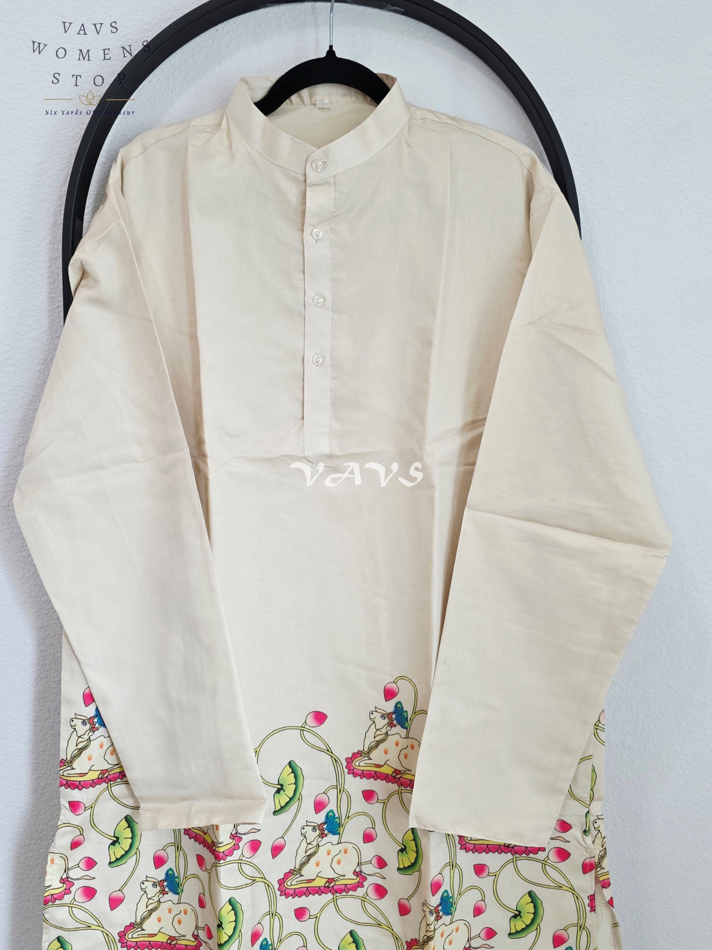 Royal Pearl Ivory Kalamkari Tussar Silk Pichwai Cow Men’s Tailored Kurta – Size XL
