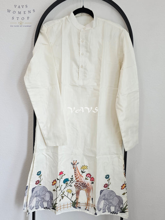 Royal Pearl Ivory Kalamkari Tussar Silk Giraffe & Elephant Men’s Tailored Kurta – Size Small