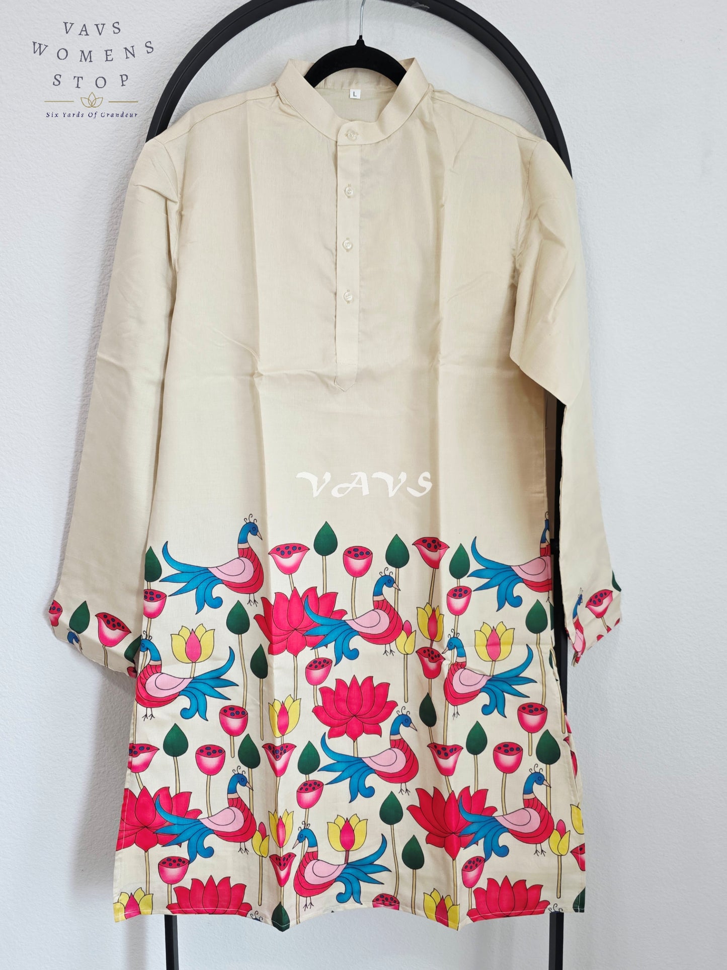 Royal Pearl Ivory Kalamkari Tussar Silk Peacock & Lotus Men’s Tailored Kurta – Size Large