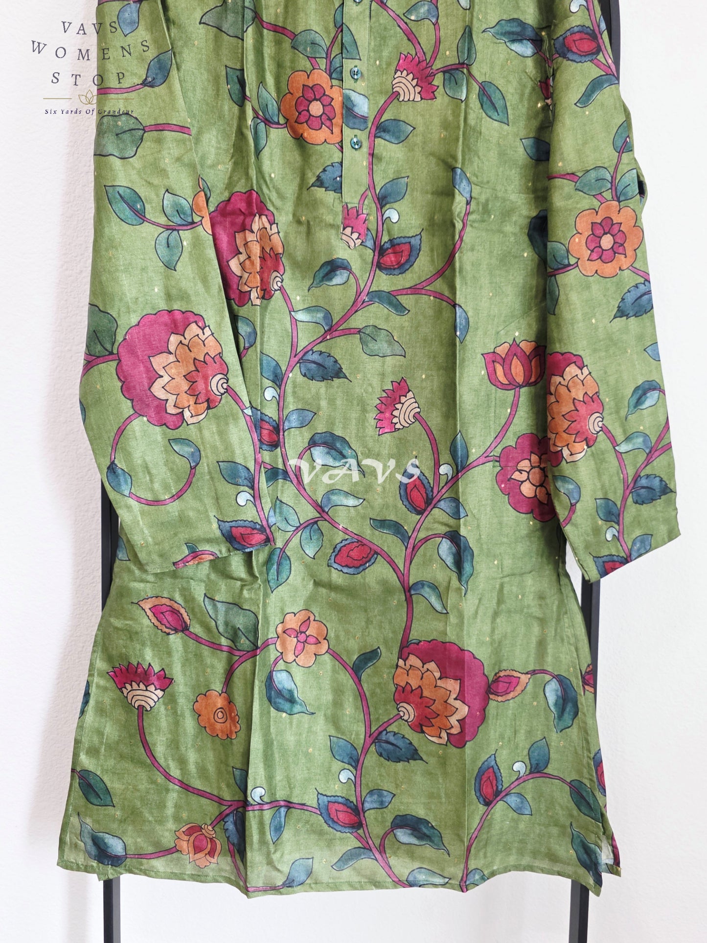 Regal Olive Green Kalamkari Floral Tussar Silk Men’s Tailored Kurta – Size Small