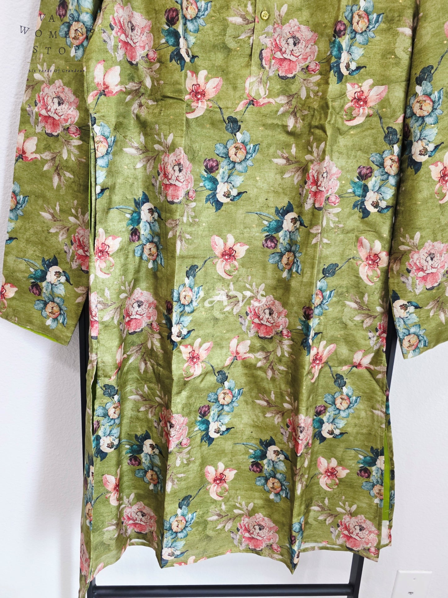 Regal Olive Green Soft Tussar Silk Floral Men’s Tailored Kurta – Size Large