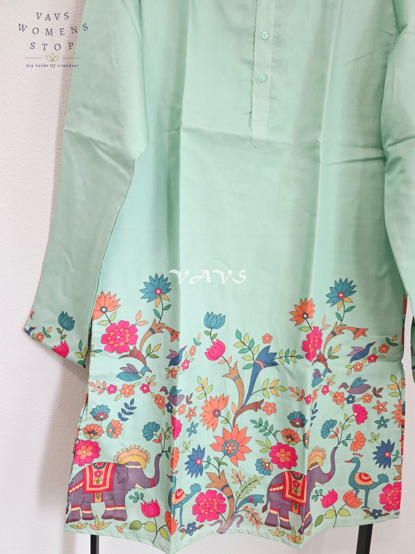 Regal Mint Green Tussar Silk Elephant, Peacock & Floral Print Men’s Tailored Kurta – Size Large