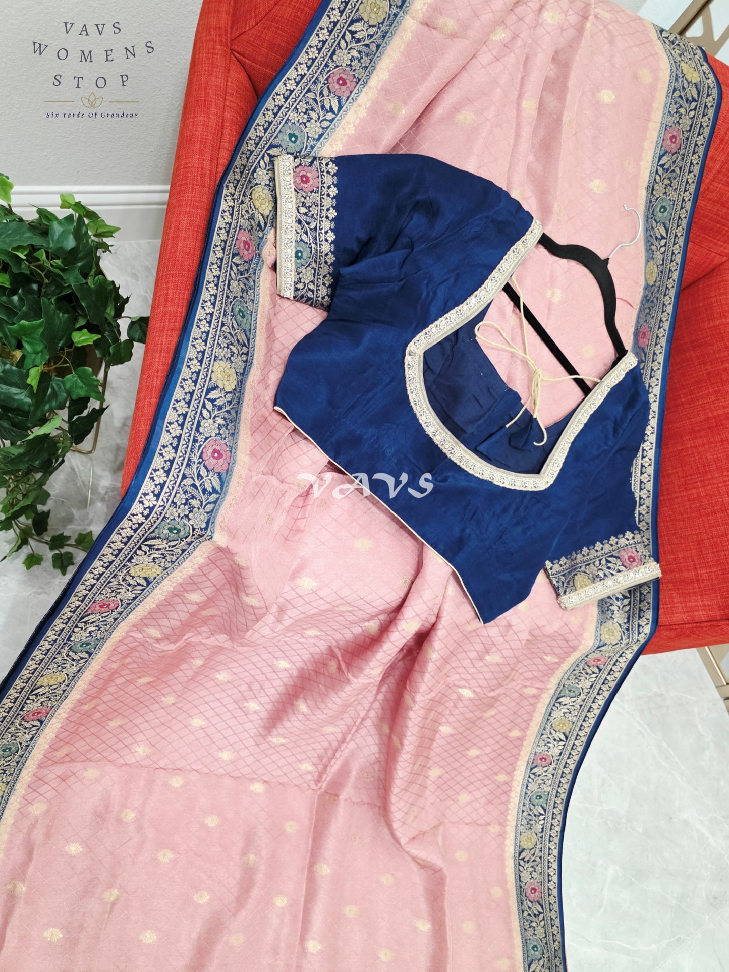 Blush Rose Pink Pure Munga Crepe Silk Saree with Midnight Navy Floral Border & Stitched Blouse Size 42, Extendable to 48