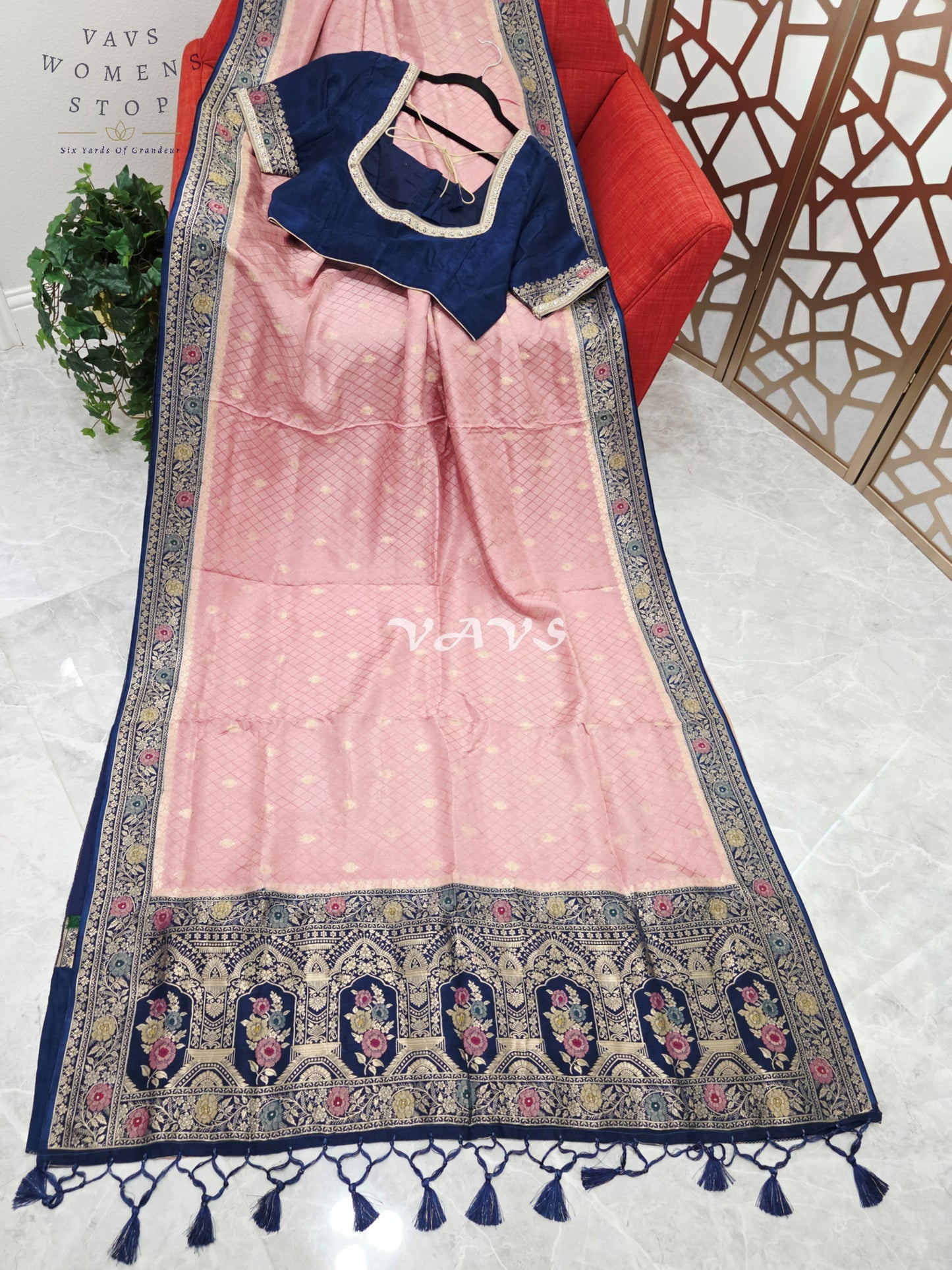 Blush Rose Pink Pure Munga Crepe Silk Saree with Midnight Navy Floral Border & Stitched Blouse Size 42, Extendable to 48