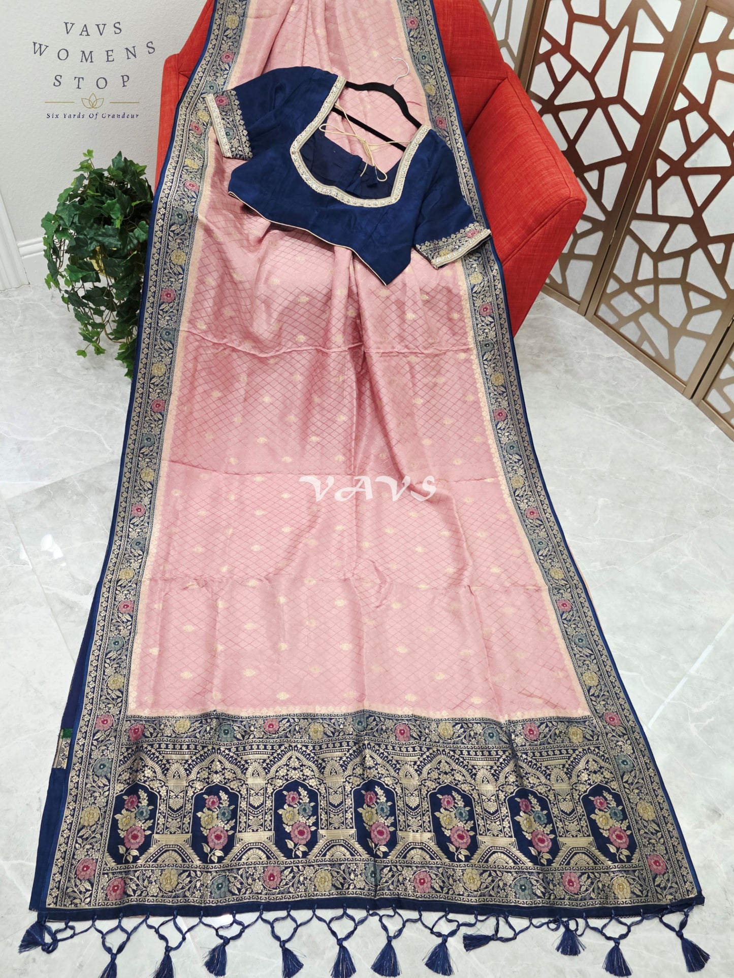 Blush Rose Pink Pure Munga Crepe Silk Saree with Midnight Navy Floral Border & Stitched Blouse Size 42, Extendable to 48