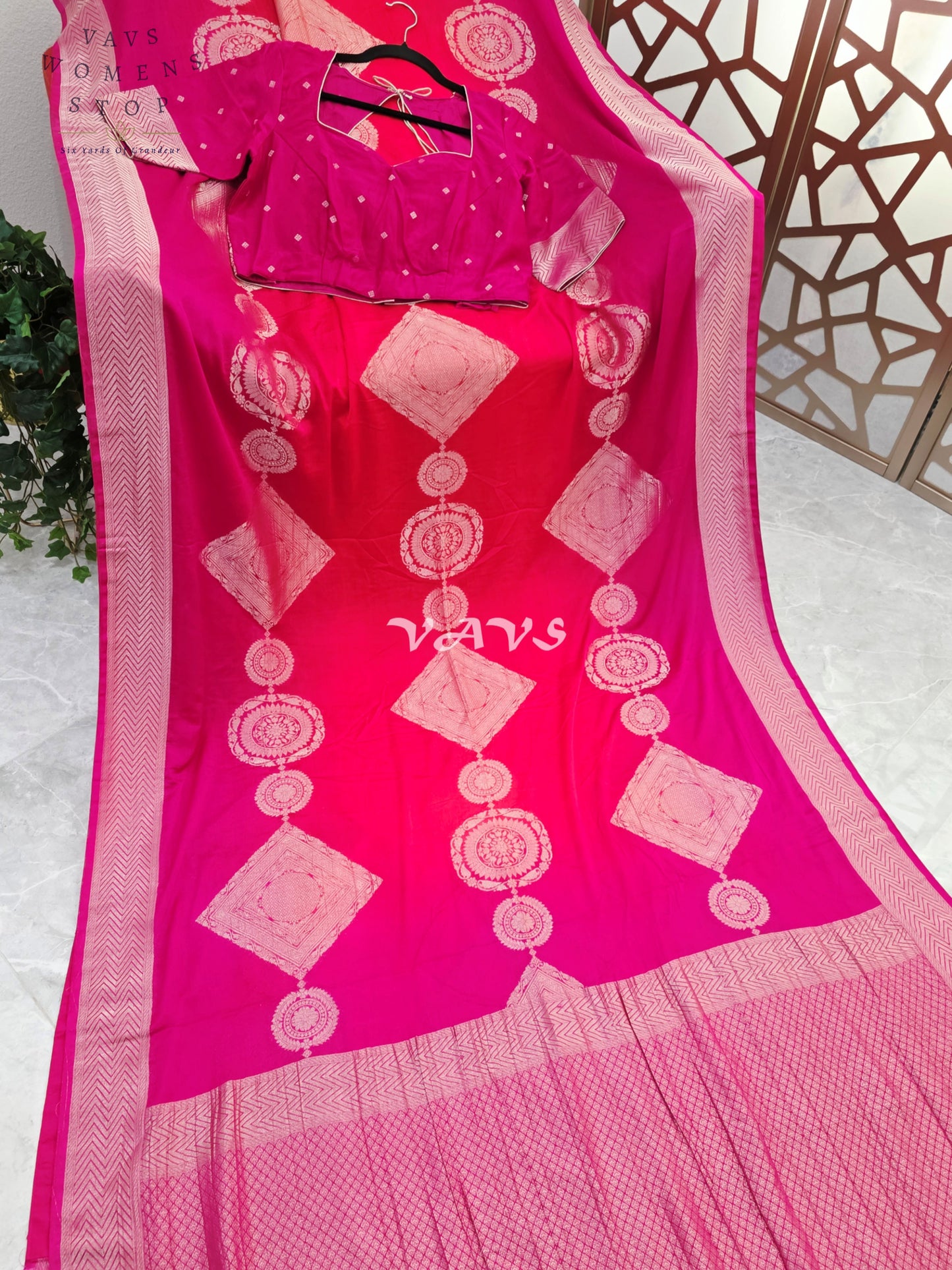 Royal Fuchsia & Coral Shaded Chiffon Saree with Rose-Gold Motifs and Stitched Blouse Size 42–48