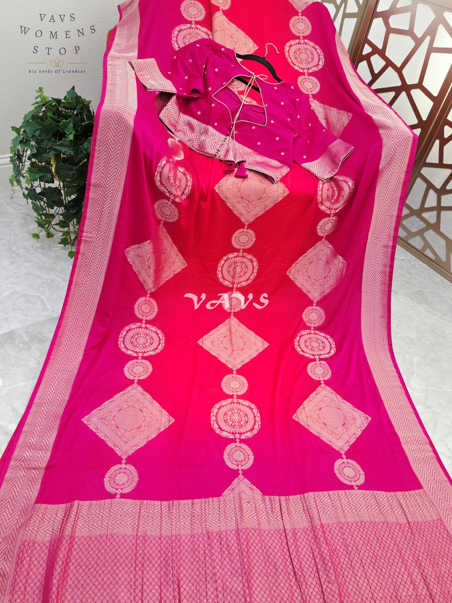 Royal Fuchsia & Coral Shaded Chiffon Saree with Rose-Gold Motifs and Stitched Blouse Size 42–48