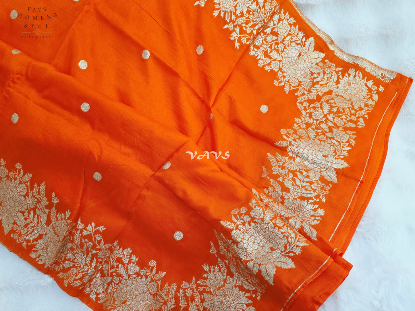 Radiant Vermilion Orange Munga Benarasi Silk Floral Zari Dupatta