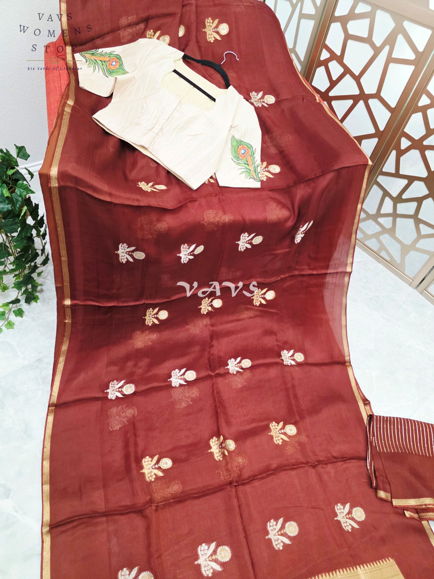 Garnet Maroon Pure Manipuri Kota Silk Saree with Gold Pallu & Ivory Lord Krishna Digital Print Stitched Blouse Size 38, Extendable to 44