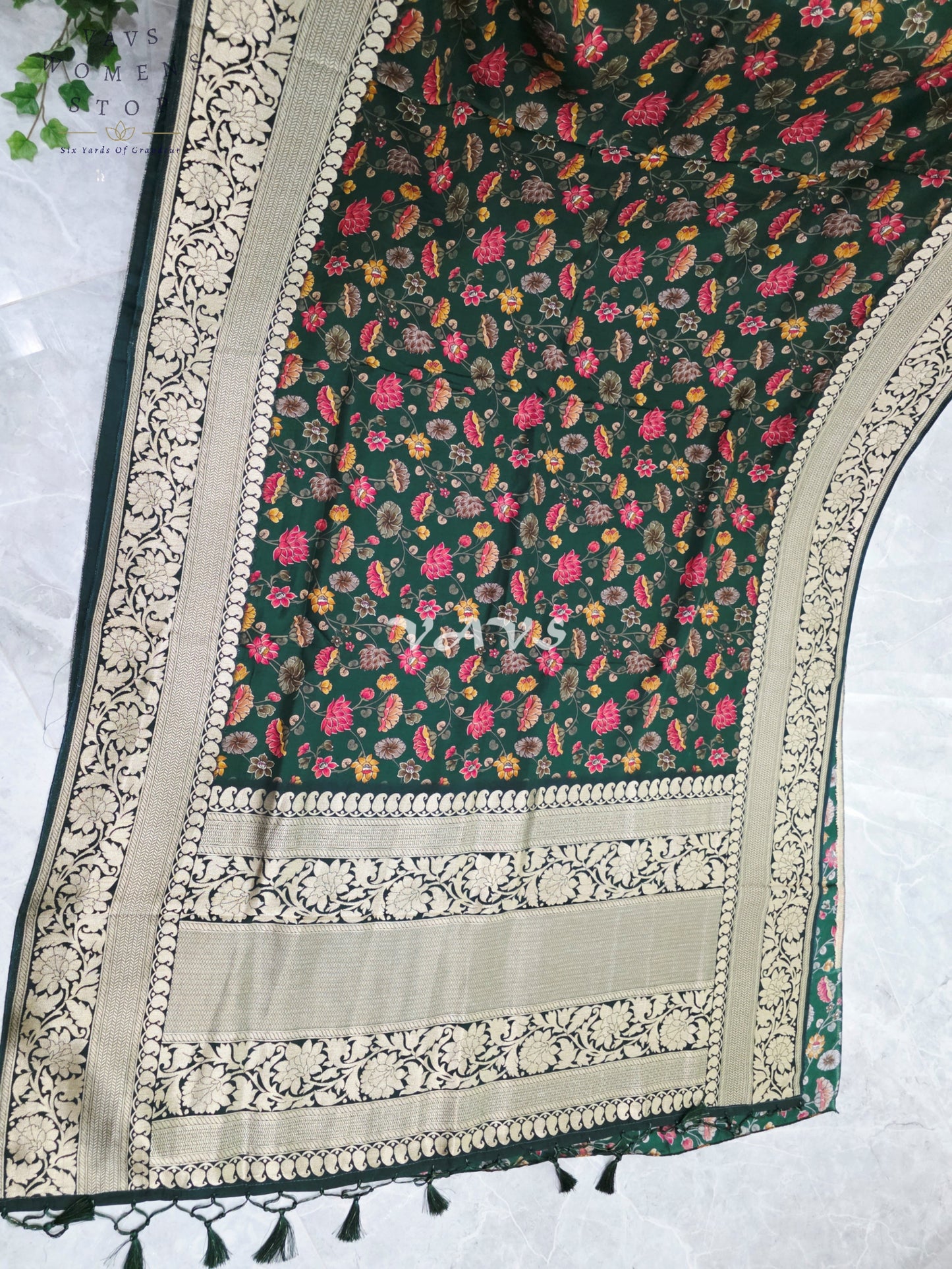 Emerald Forest Pure Munga Crepe Silk Kalamkari Floral Saree with Antique Gold Border & Stitched Blouse Size 40-46