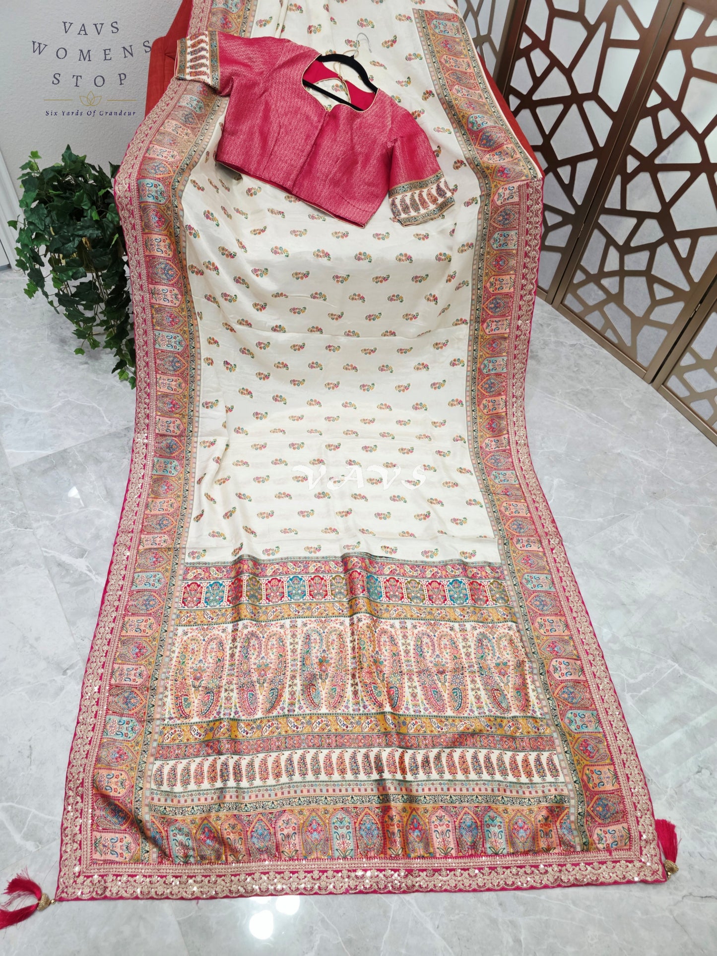 Regal Pearl Ivory Pure Munga Crepe Silk Designer Saree with Rose Pink Paisley Border & Stitched Blouse Size 40-46
