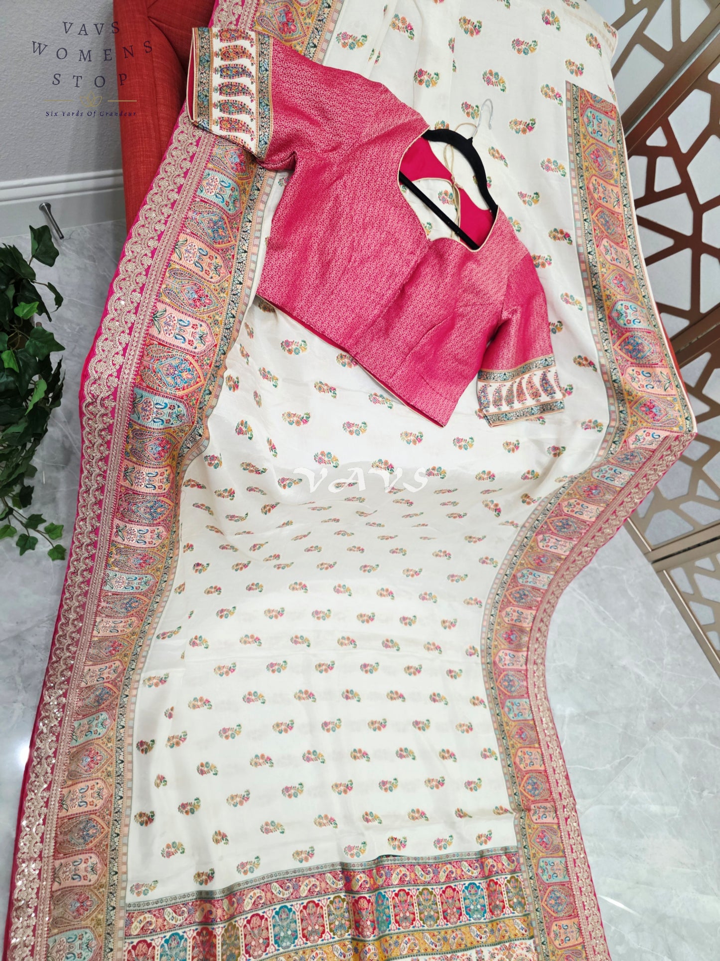 Regal Pearl Ivory Pure Munga Crepe Silk Designer Saree with Rose Pink Paisley Border & Stitched Blouse Size 40-46