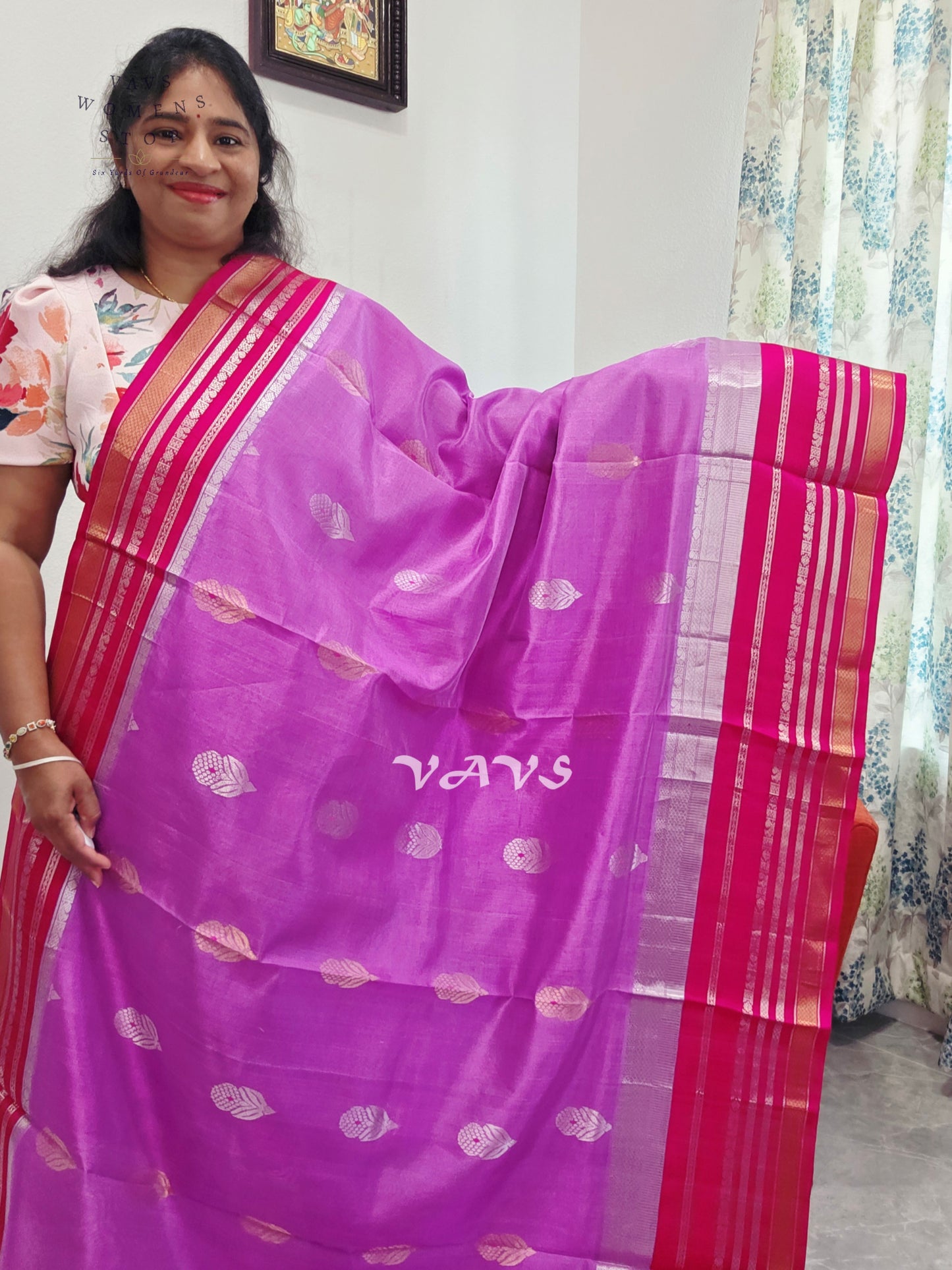 Pure Gadwal Silk Cotton Handloom Traditional Lines Border Pattern Saree - Blouse – Traditional Wedding & Festive Wear