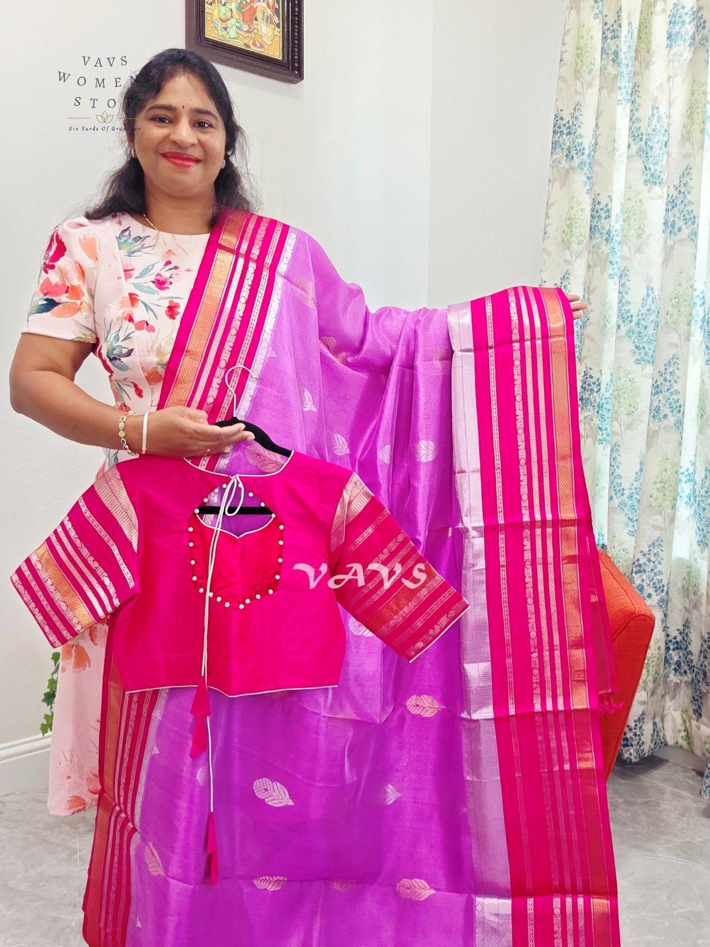 Pure Gadwal Silk Cotton Handloom Traditional Lines Border Pattern Saree - Blouse – Traditional Wedding & Festive Wear