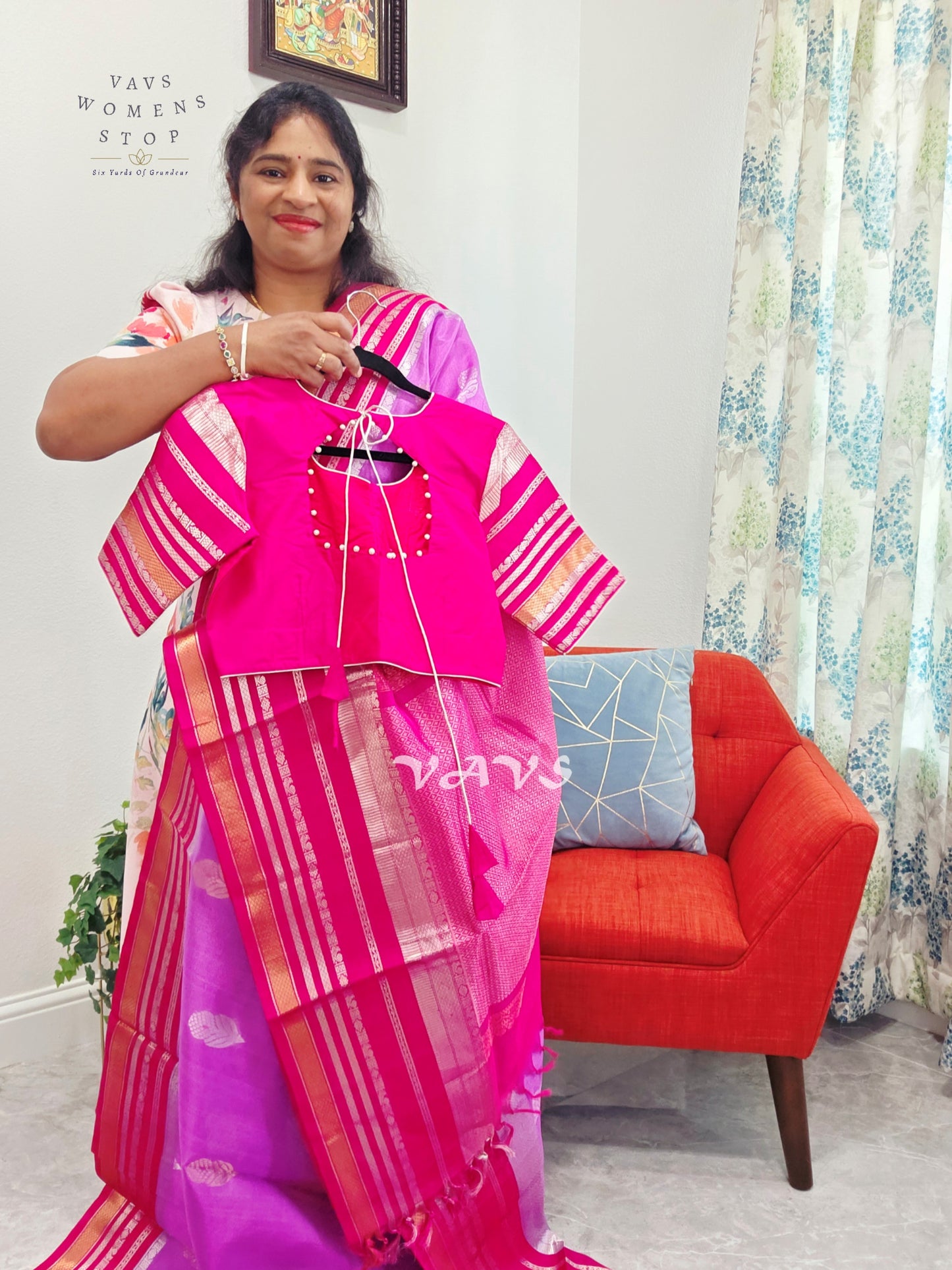 Pure Gadwal Silk Cotton Handloom Traditional Lines Border Pattern Saree - Blouse – Traditional Wedding & Festive Wear