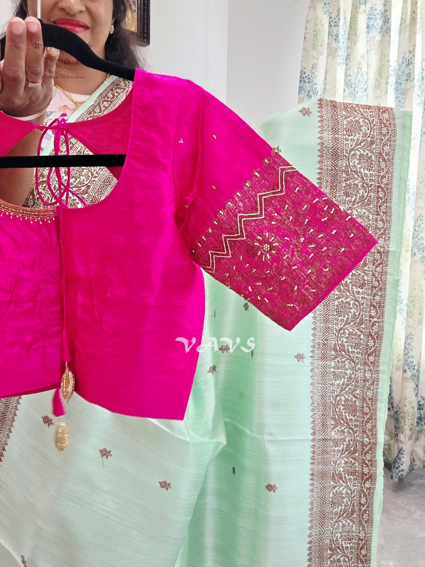 Pure Benarasi Tussar Rawsilk Saree - Blouse