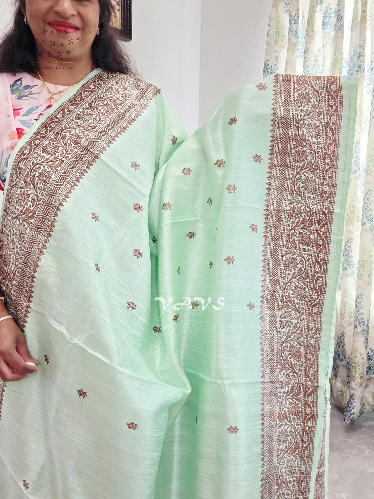 Pure Benarasi Tussar Rawsilk Saree - Blouse