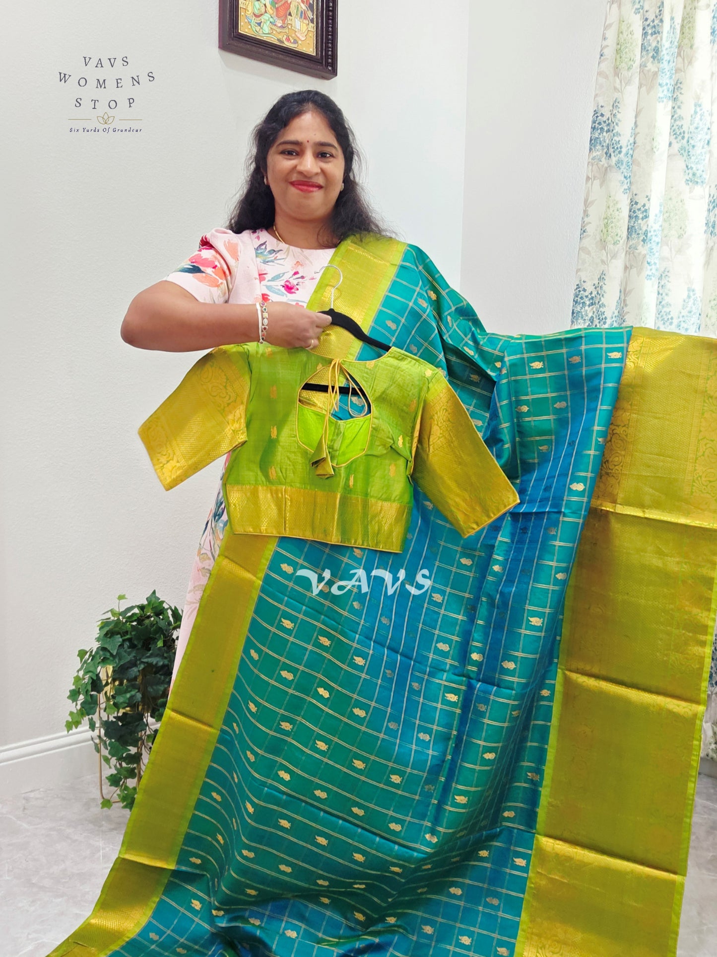 Pure Gadwal Handwoven Silk Saree With Stitched Blouse
