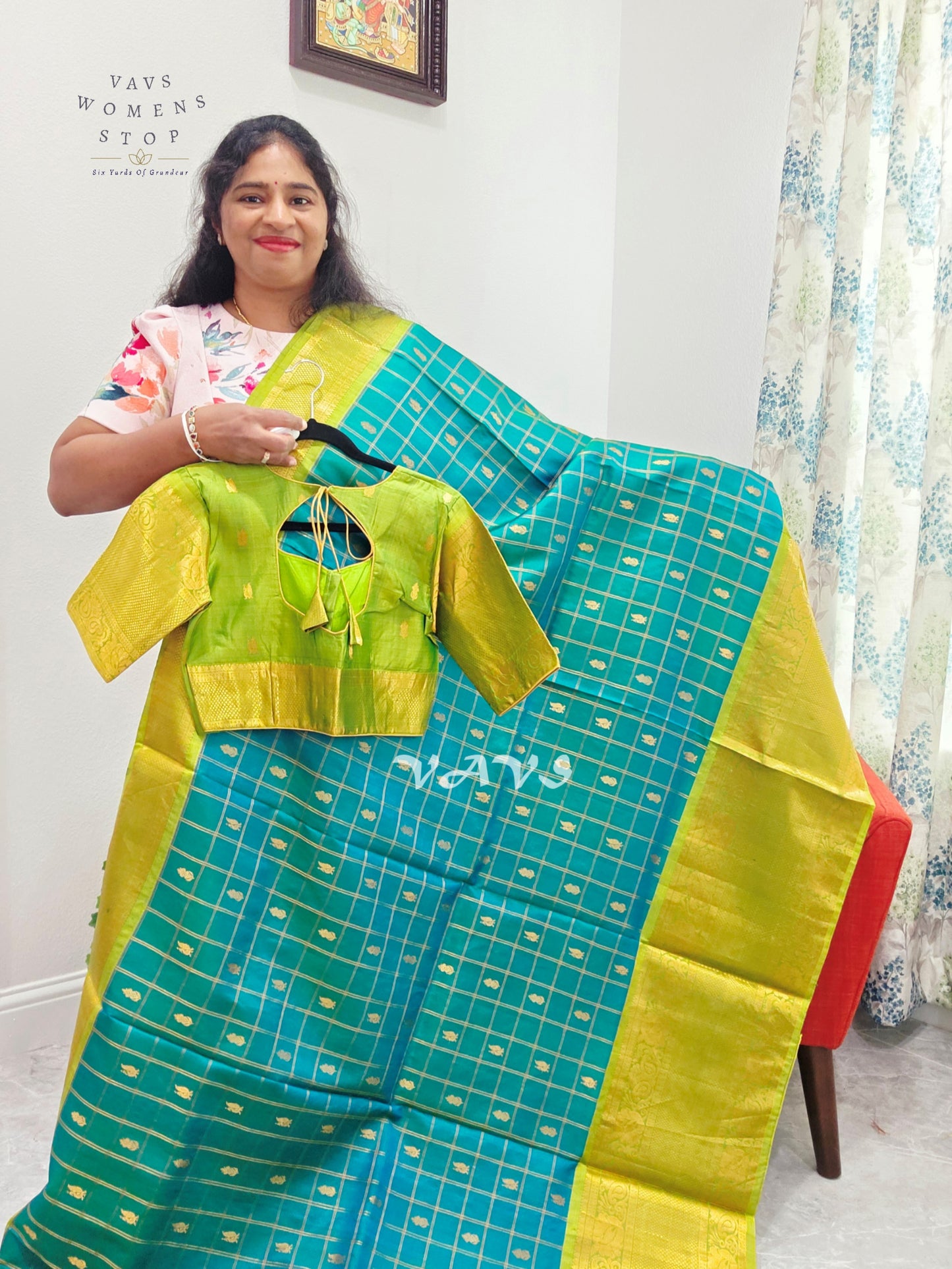 Pure Gadwal Handwoven Silk Saree With Stitched Blouse