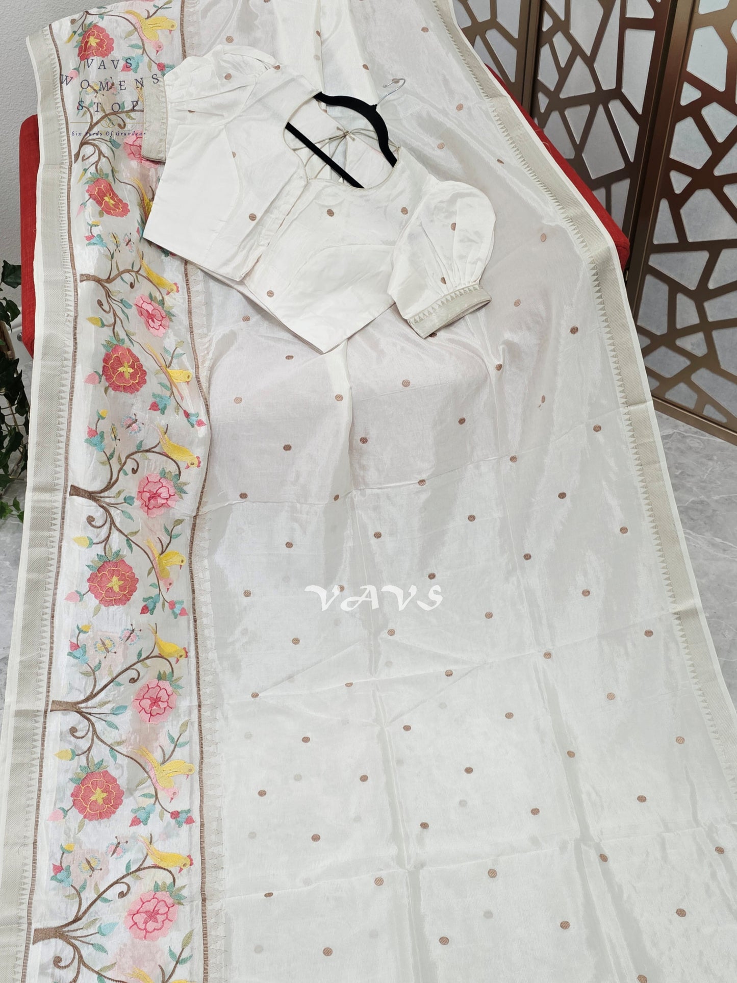 Pearl Ivory Mangalagiri Silk Cotton Handloom Saree with Bird & Floral Embroidery and Stitched Puff Sleeve Blouse Size 38–44