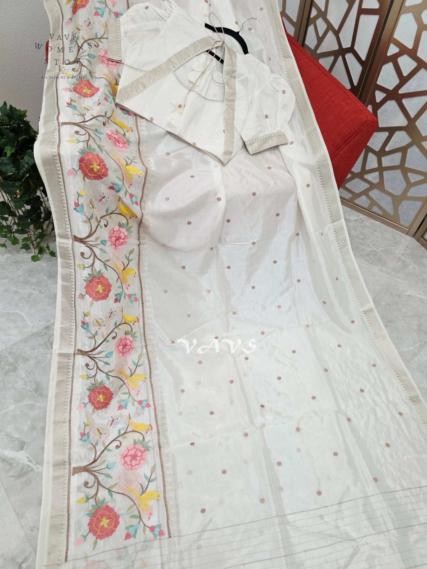 Pearl Ivory Mangalagiri Silk Cotton Handloom Saree with Bird & Floral Embroidery and Stitched Puff Sleeve Blouse Size 38–44