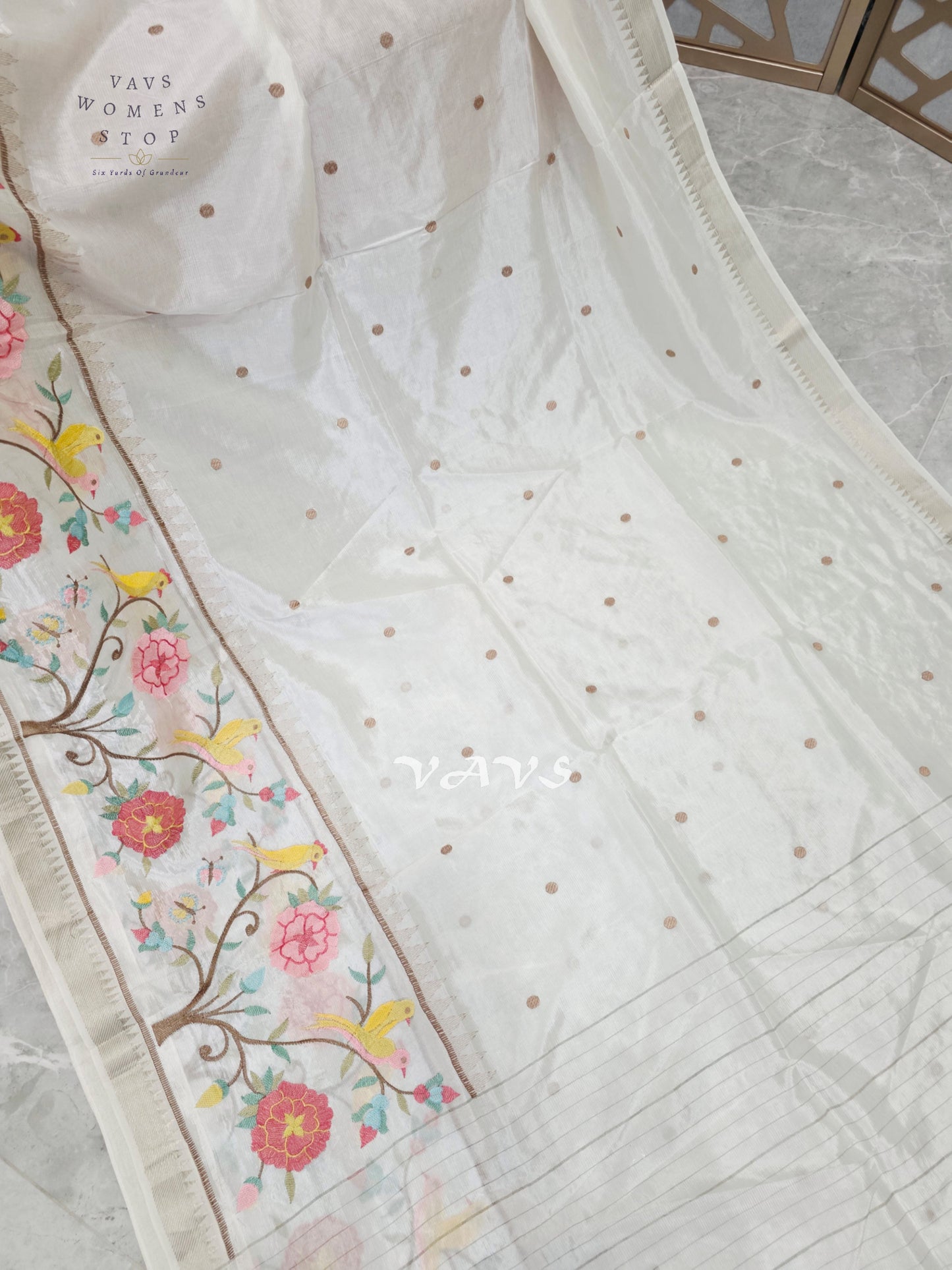 Pearl Ivory Mangalagiri Silk Cotton Handloom Saree with Bird & Floral Embroidery and Stitched Puff Sleeve Blouse Size 38–44