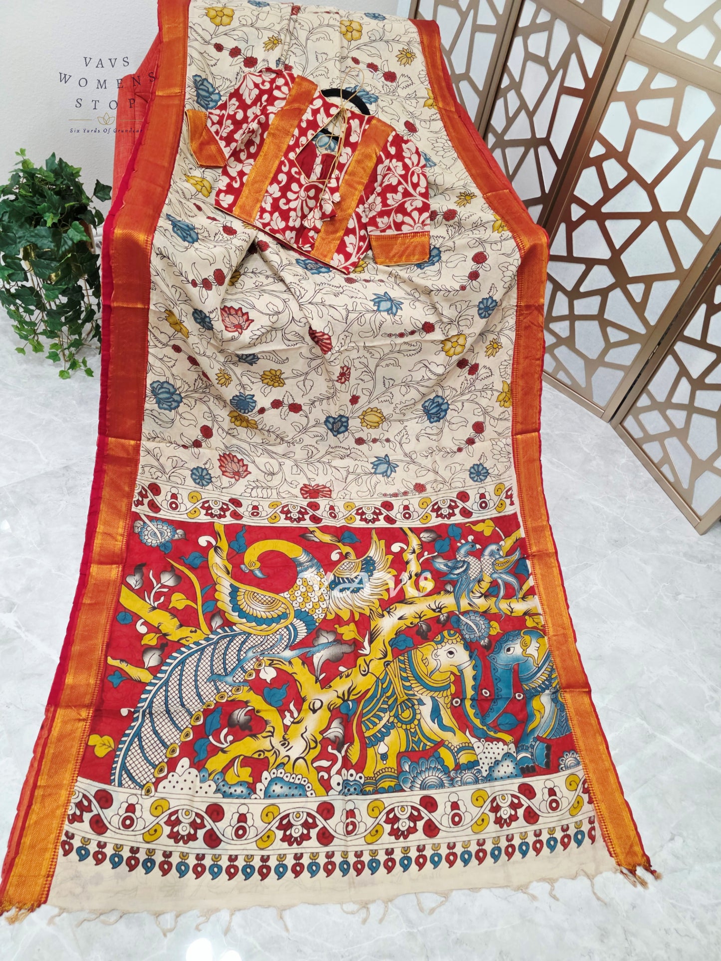 Ivory & Vermilion Red Kalamkari Print Saree with Gold Nizam Border, Peacock Pallu & Stitched Blouse Size 34–40