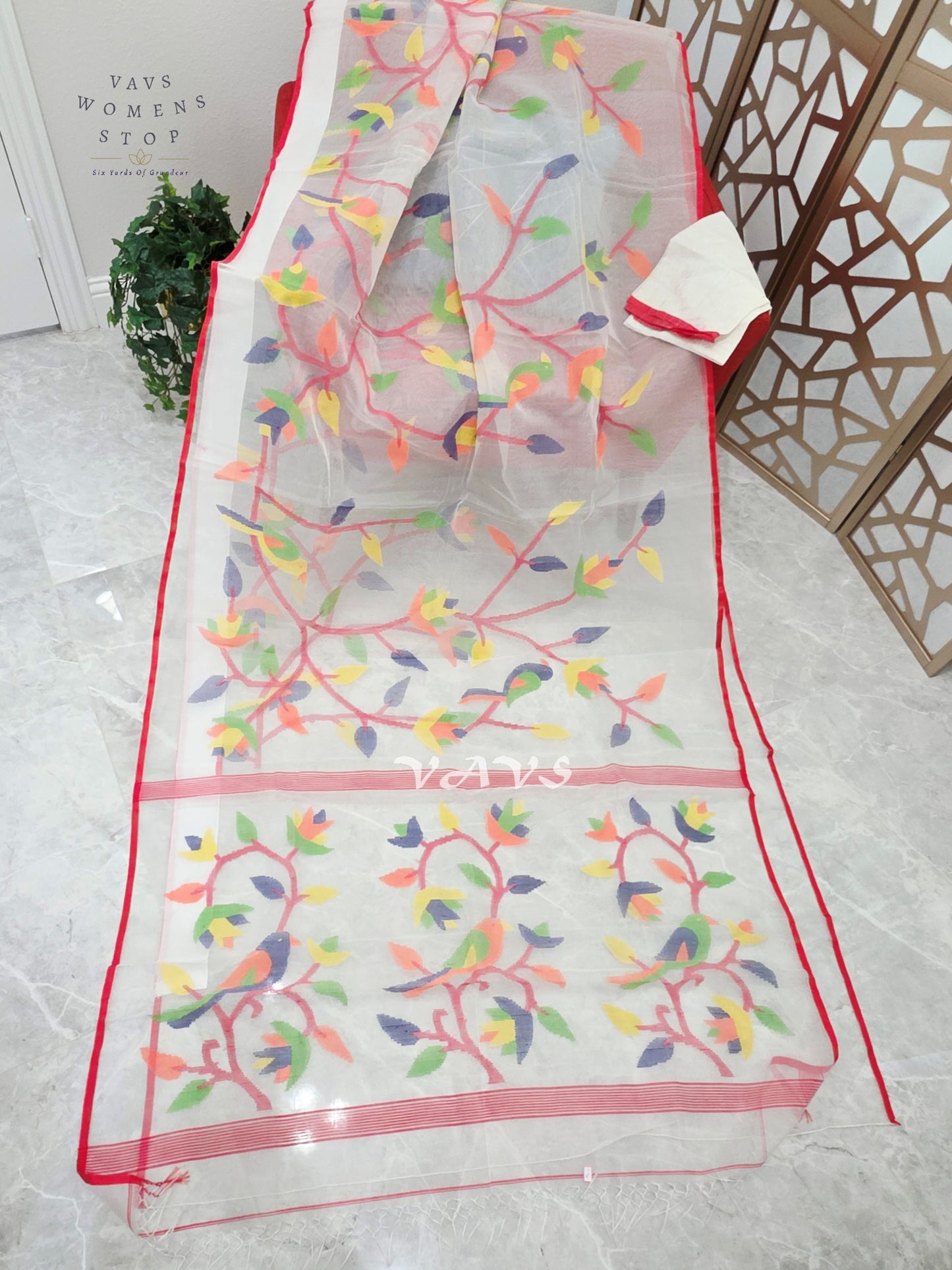 Pearl Ivory Pure Muslin Silk Jamdani Saree with Multicolor Bird & Floral Motifs, Red Border & Unstitched Blouse Piece