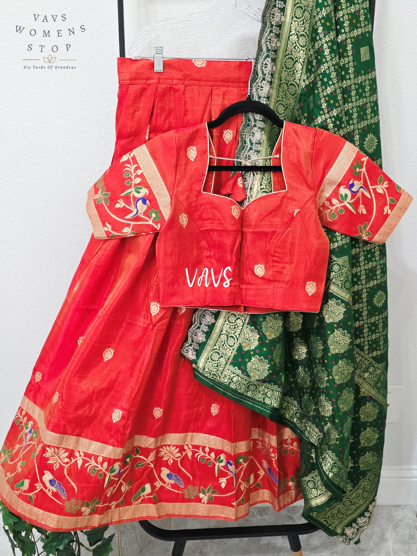 Burnished Rust Munga Tissue Crepe Silk Paithani Half Saree Lehenga with Emerald Bandhani Silk Dupatta | Blouse 34-40