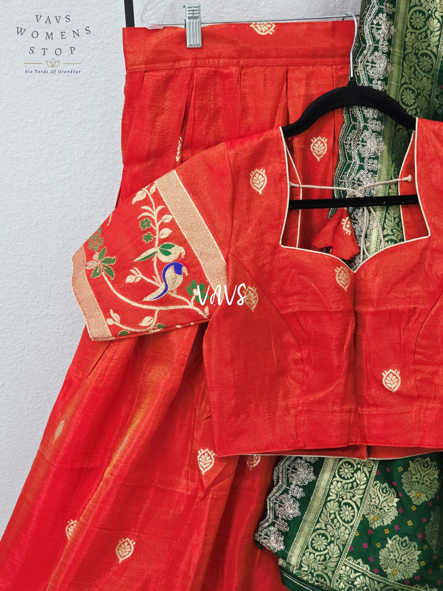 Burnished Rust Munga Tissue Crepe Silk Paithani Half Saree Lehenga with Emerald Bandhani Silk Dupatta | Blouse 34-40