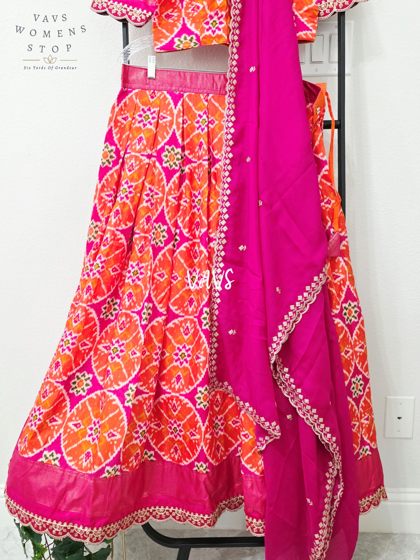 Vibrant Sunset Orange & Rani Pink Munga Benarasi Patola Half Saree Set with Chiffon Dupatta | Blouse 36-42