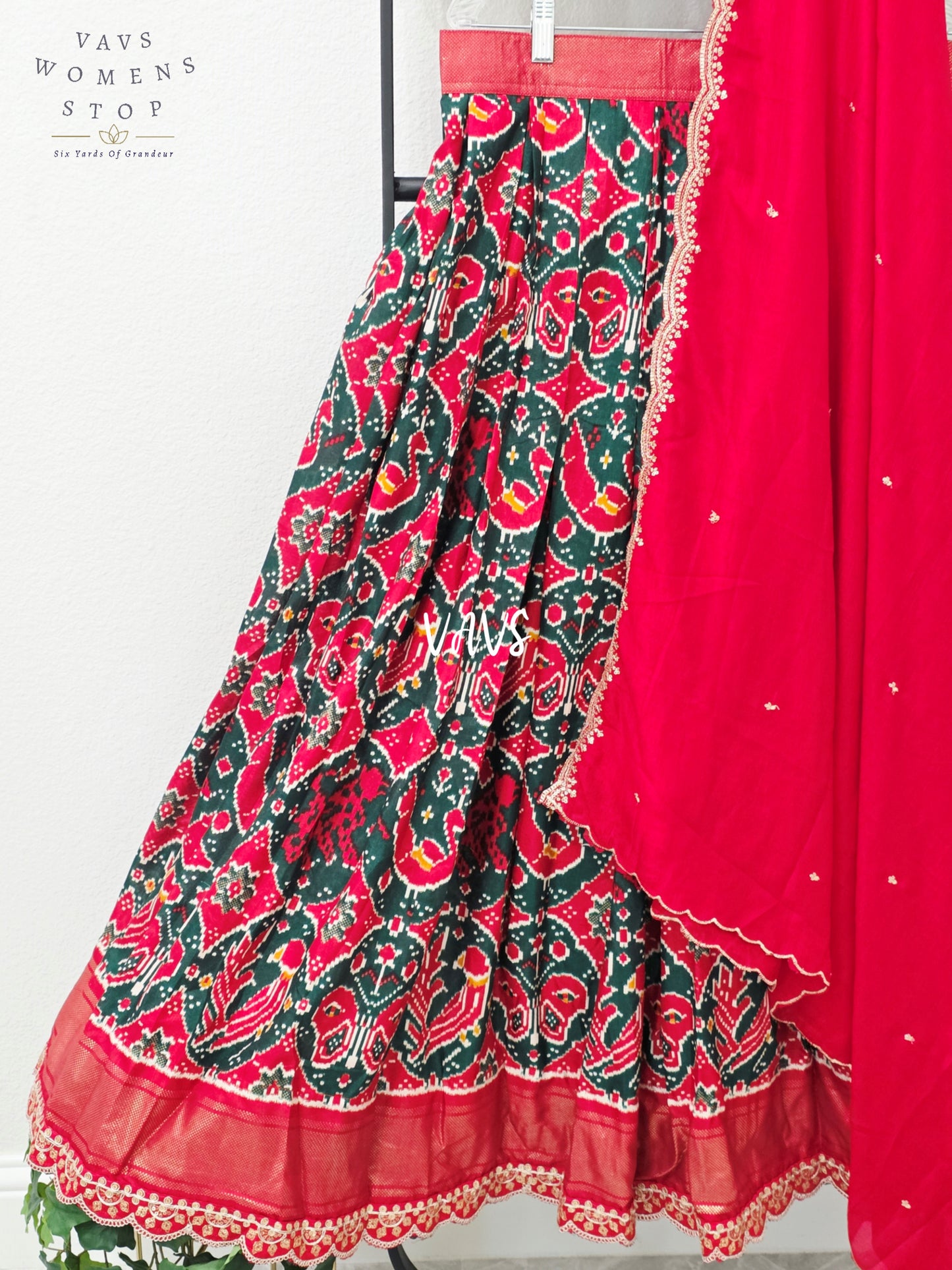 Regal Bottle Green & Ruby Red Munga Benarasi Patola Half Saree Set with Chiffon Dupatta | Blouse 34-40