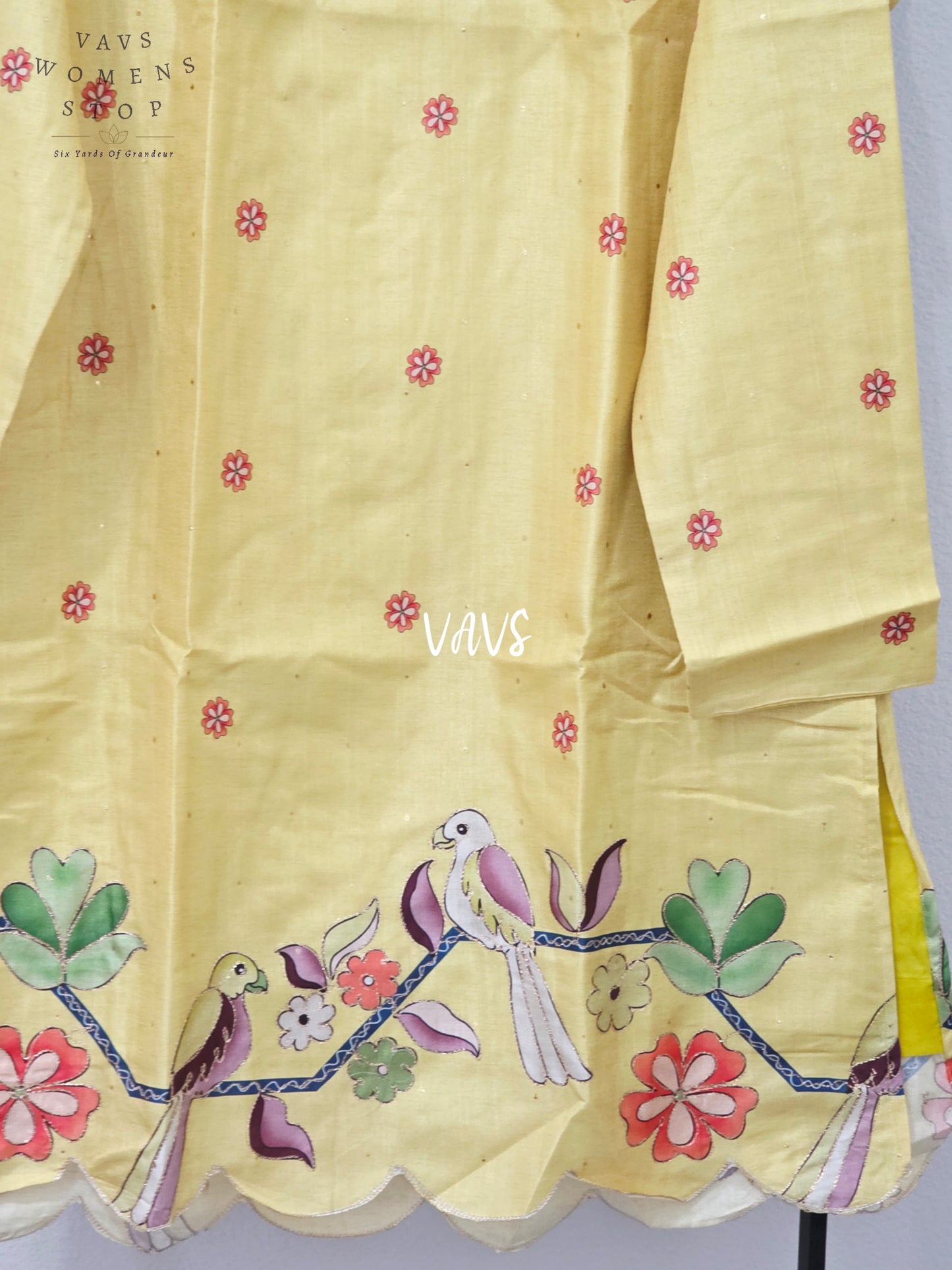 Golden Marigold Silk Floral & Bird Kalamkari Men’s Kurta – Size XL