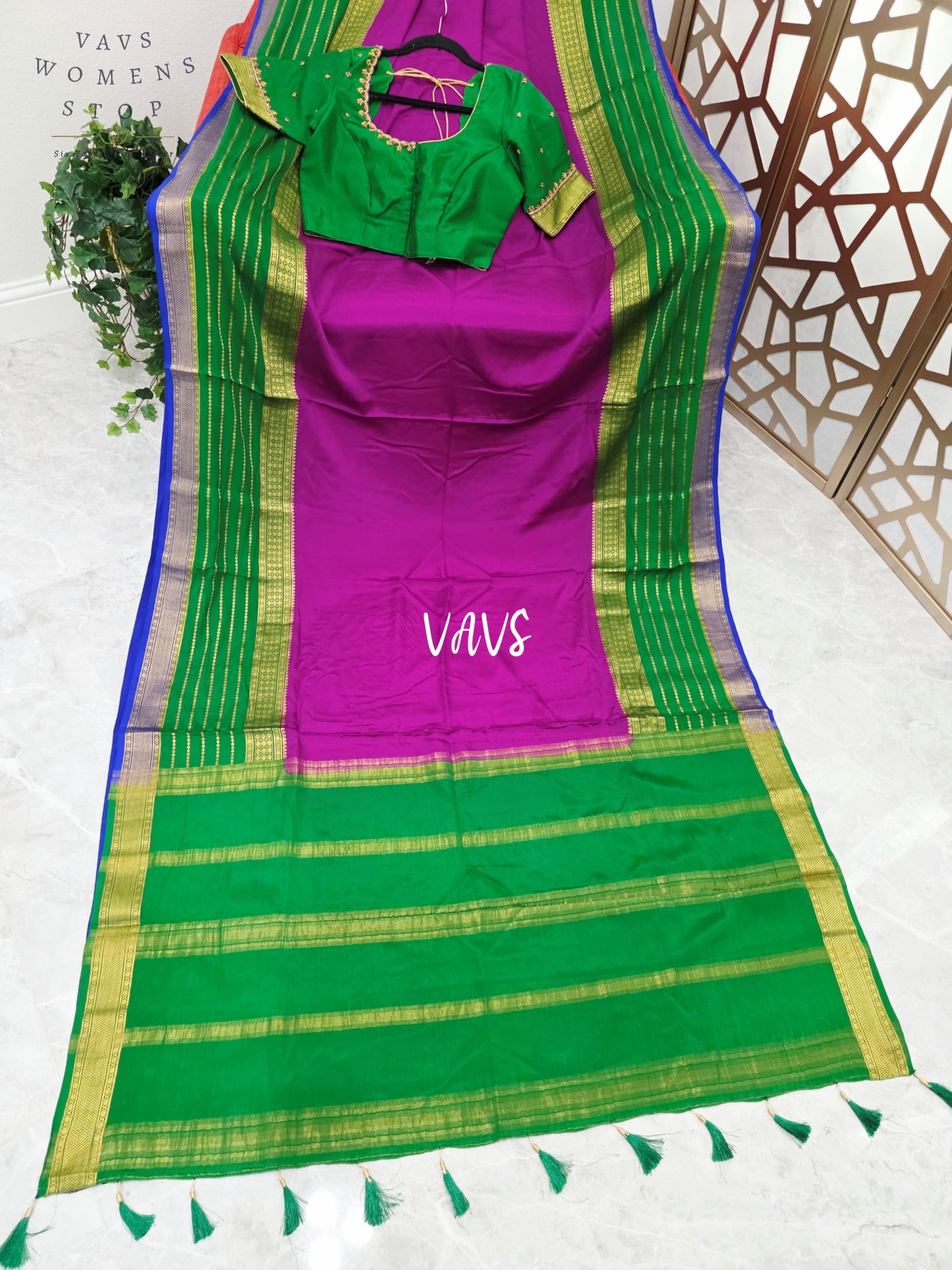 Regal Magenta & Emerald Green Pure Mysore Crepe Silk Saree, 120 GSM, with Stitched Maggam Blouse Size 36, Extendable to 42