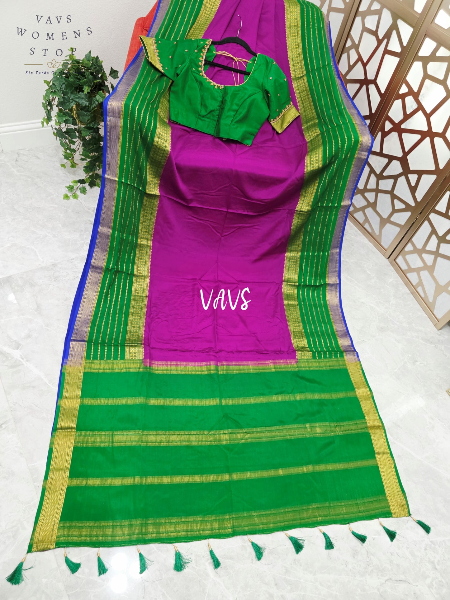 Regal Magenta & Emerald Green Pure Mysore Crepe Silk Saree, 120 GSM, with Stitched Maggam Blouse Size 36, Extendable to 42
