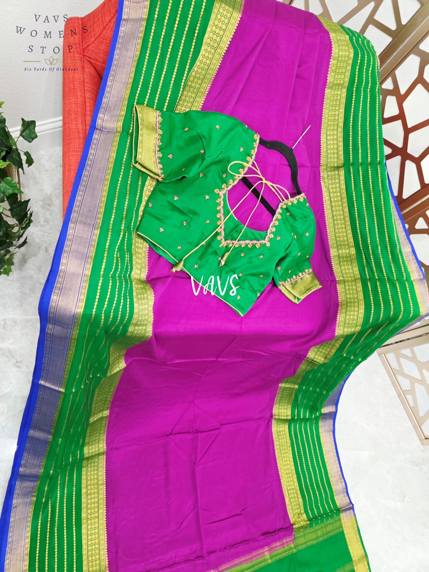 Regal Magenta & Emerald Green Pure Mysore Crepe Silk Saree, 120 GSM, with Stitched Maggam Blouse Size 36, Extendable to 42
