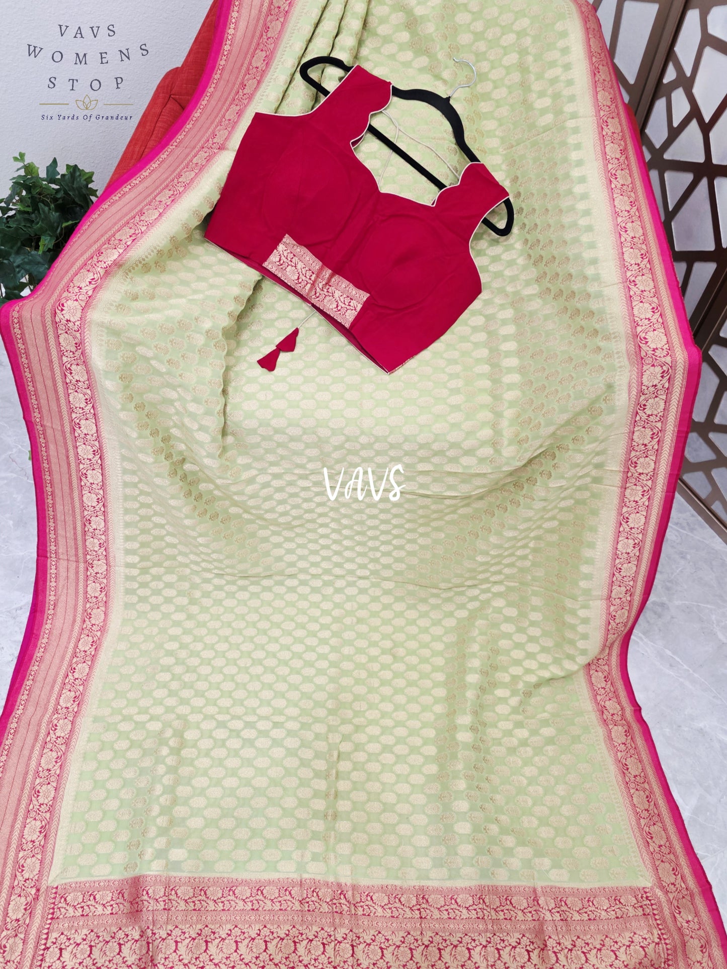 Pistachio Green & Rani Pink Viscose Georgette Saree with Sleeveless Padded Blouse Size 38, Extendable to 44