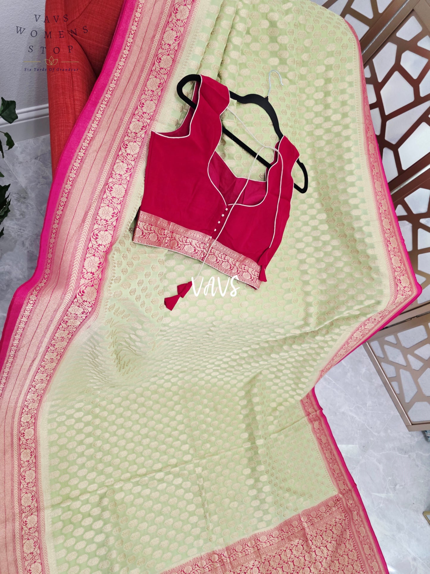 Pistachio Green & Rani Pink Viscose Georgette Saree with Sleeveless Padded Blouse Size 38, Extendable to 44