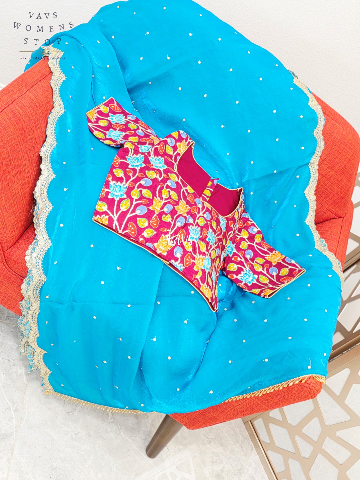 Turquoise Radiance Space Silk Saree with Gold Scalloped Border & Raspberry Kalamkari Stitched Blouse | Size 36, Extendable to 42