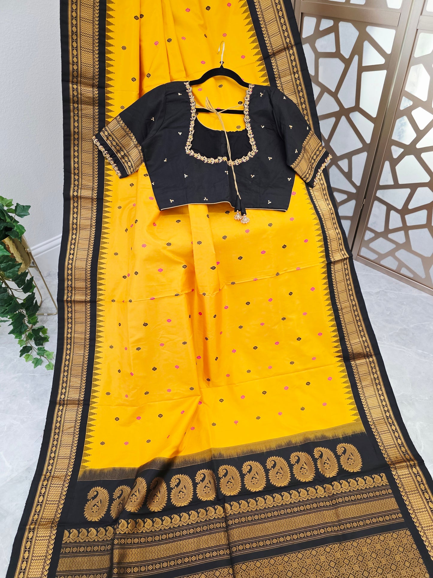 Marigold Yellow & Jet Black Pure Gadwal Handloom Silk Saree with Gold-Toned Borders & Stitched Maggam Blouse Size 40, Extendable to 46