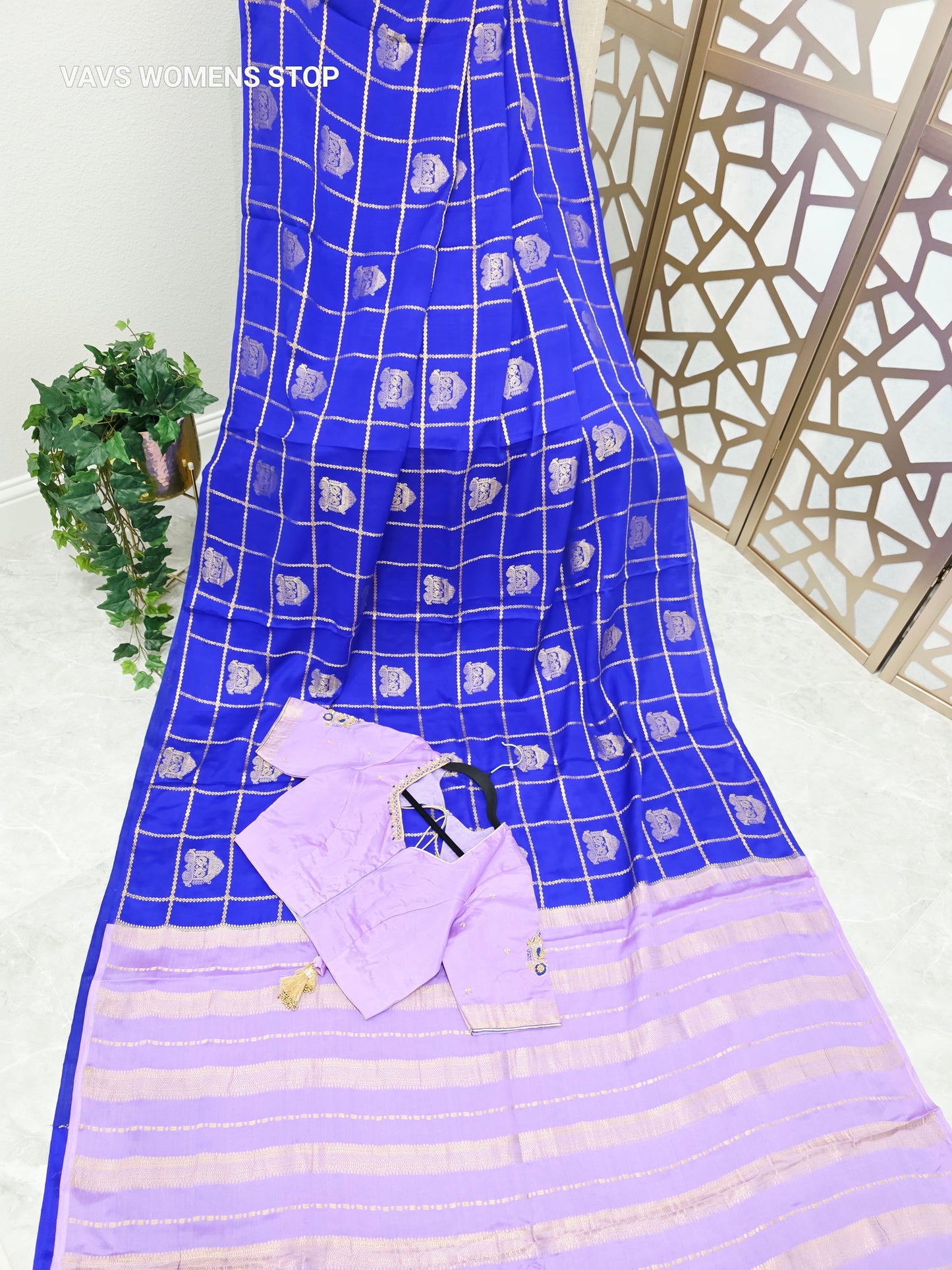 Royal Blue & Pastel Lilac Pure Mysore Crepe Silk Saree 140 GSM with Gold Checks & Stitched Maggam Blouse Size 36, Extendable to 42