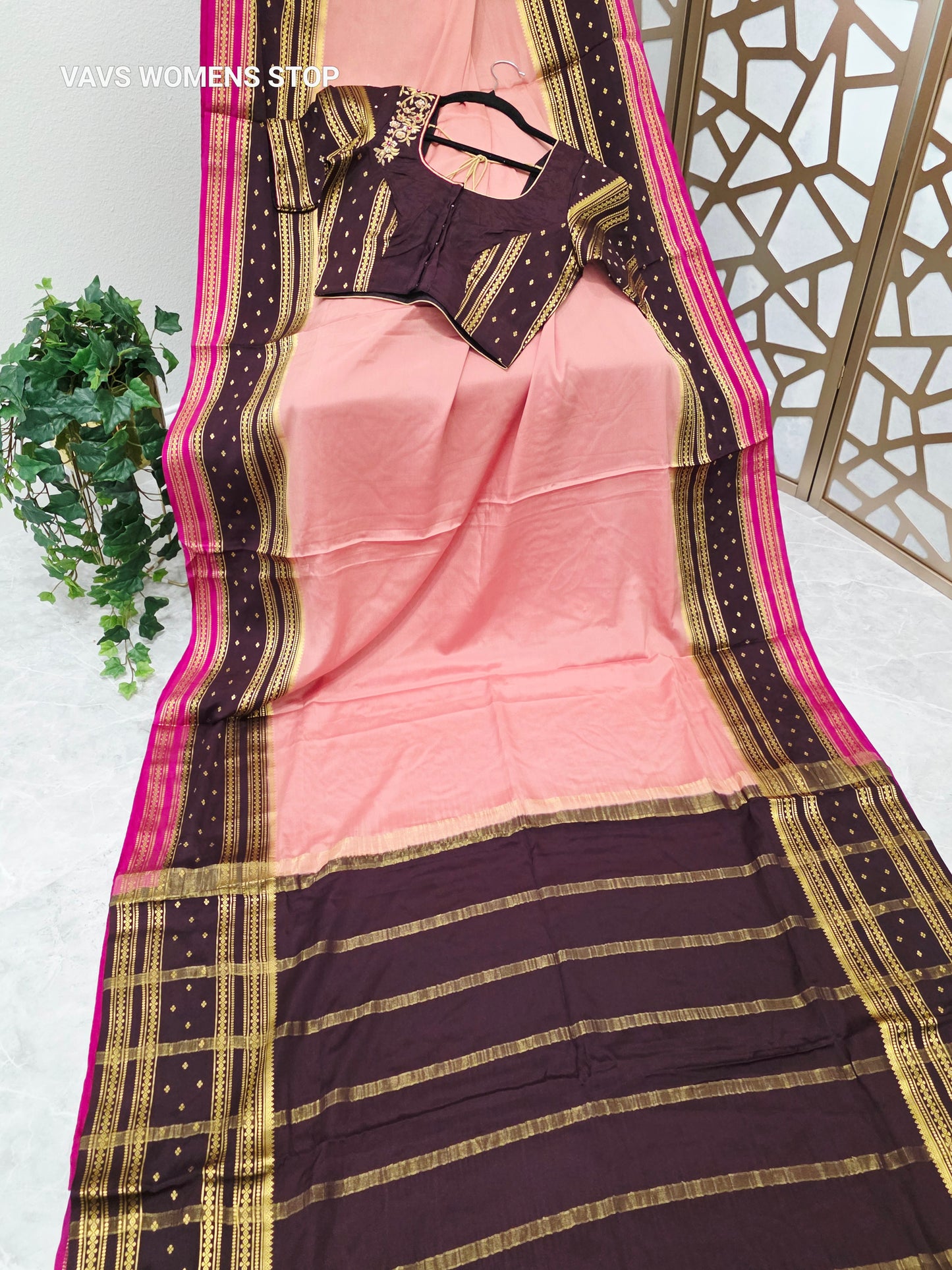 Peach Pink & Deep Plum Pure Mysore Crepe Silk Saree, 140 GSM, with Stitched Maggam Blouse Size 34, Extendable to 40