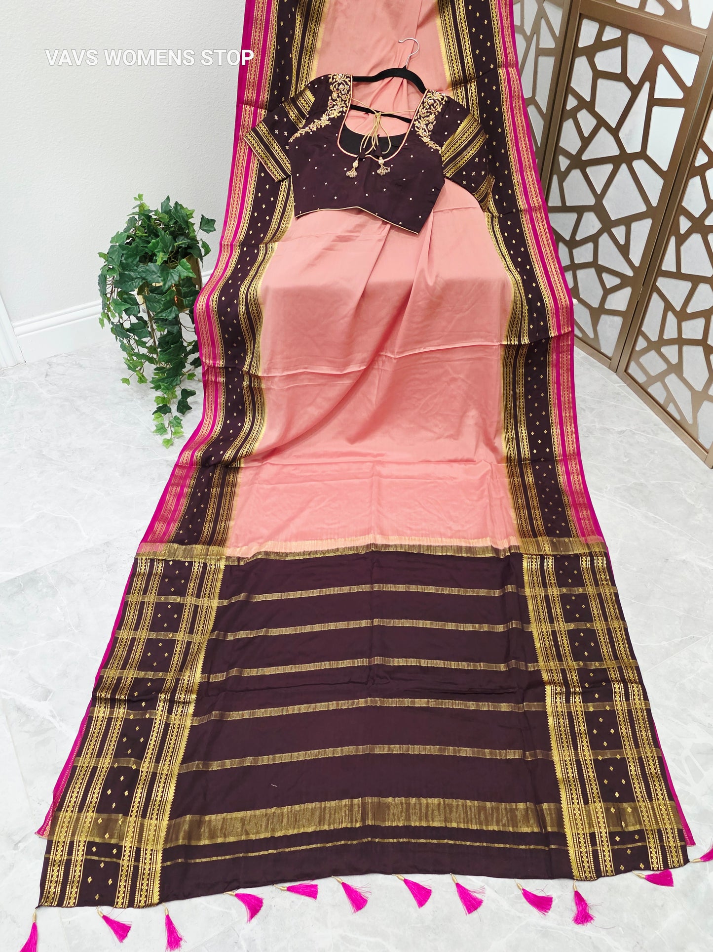 Peach Pink & Deep Plum Pure Mysore Crepe Silk Saree, 140 GSM, with Stitched Maggam Blouse Size 34, Extendable to 40