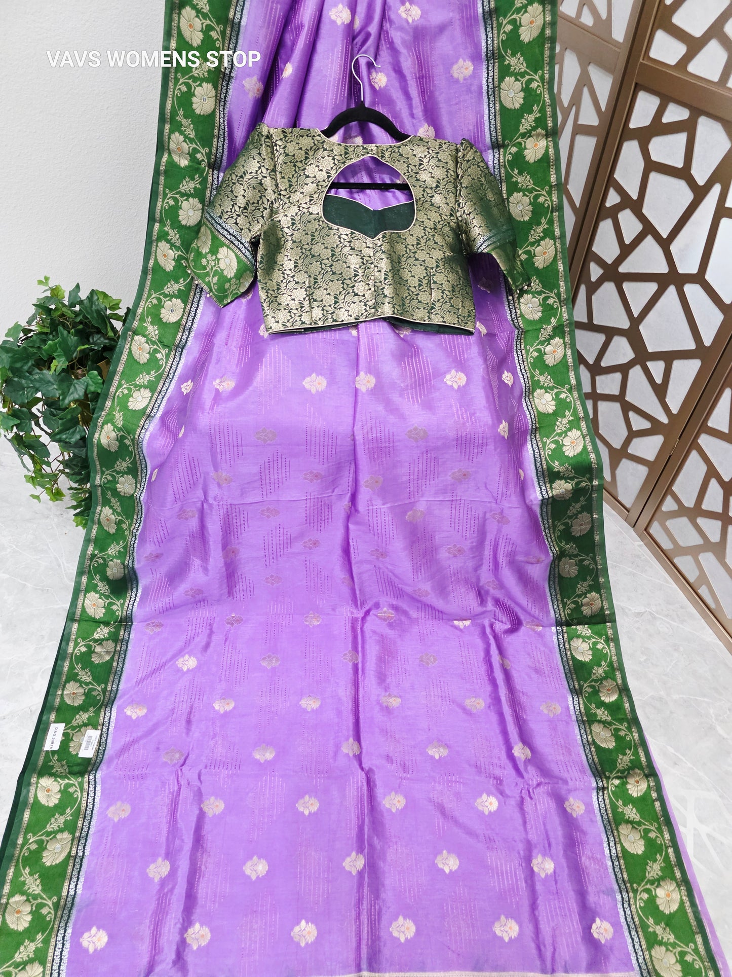 Orchid Lavender Soft Benarasi Silk Saree with Emerald Green Floral Border & Forest Green Brocade Stitched Blouse | Size 36, Extendable to 42