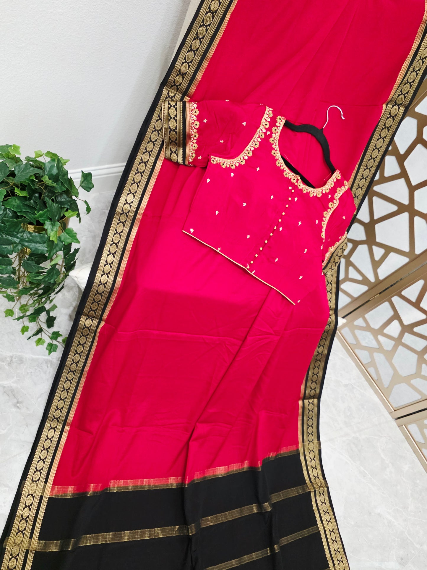 Crimson Red & Onyx Black Pure Mysore Crepe Silk Saree, 120 GSM — Rashmika Mandanna Inspired with Stitched Maggam Blouse, Size 36 Extendable to 42