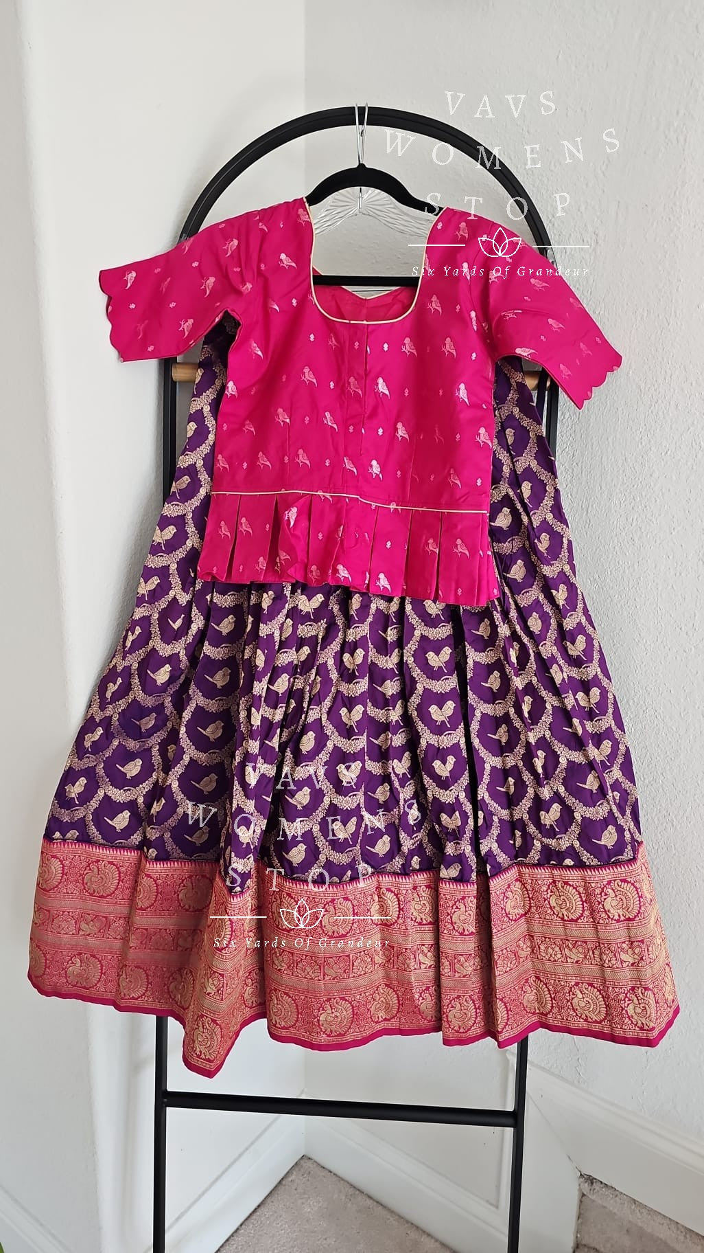 Benarasi Parrots Design Lehenga Set