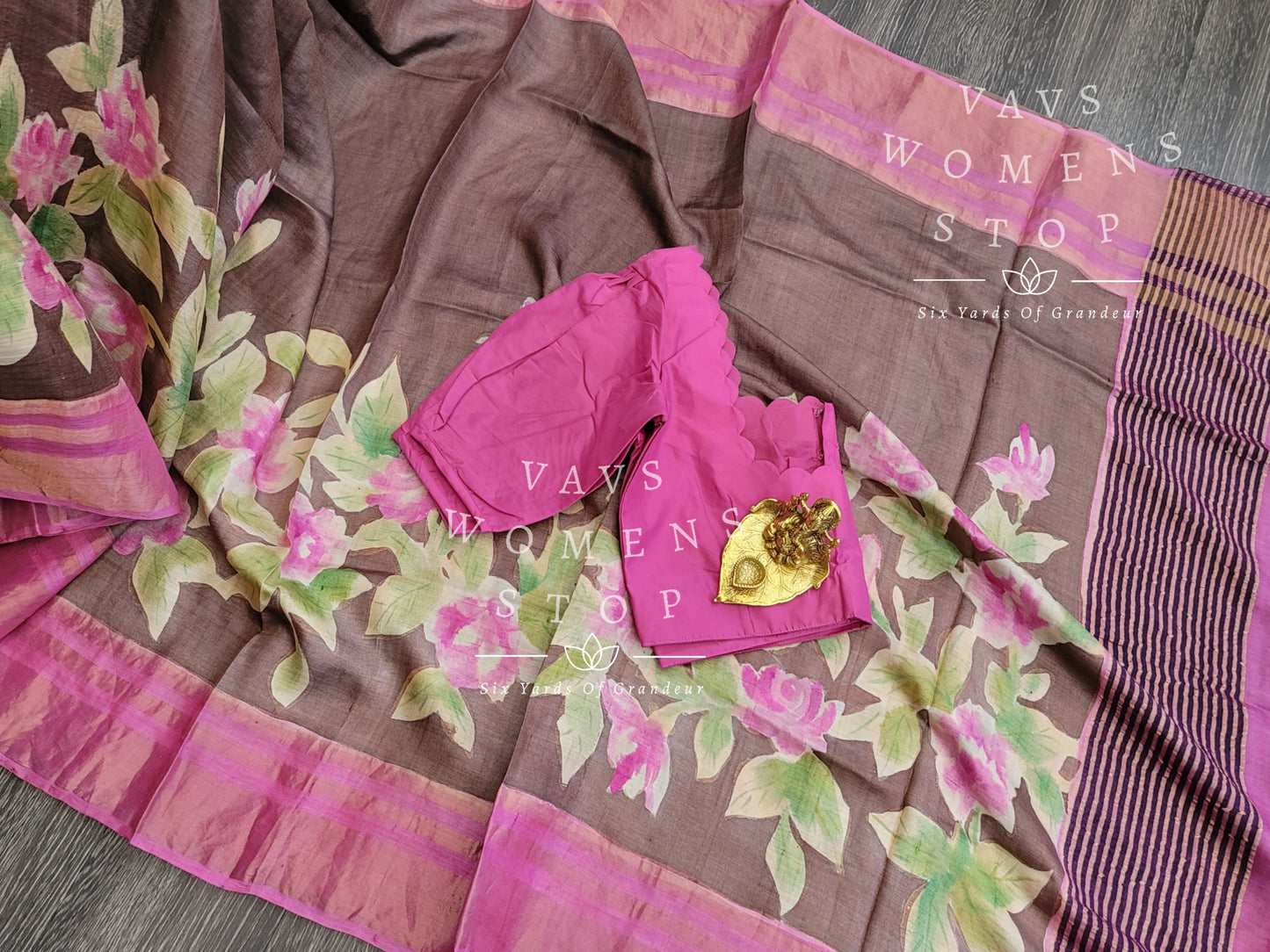 Pure Gachi Tussar Digital Print Saree - Blouse