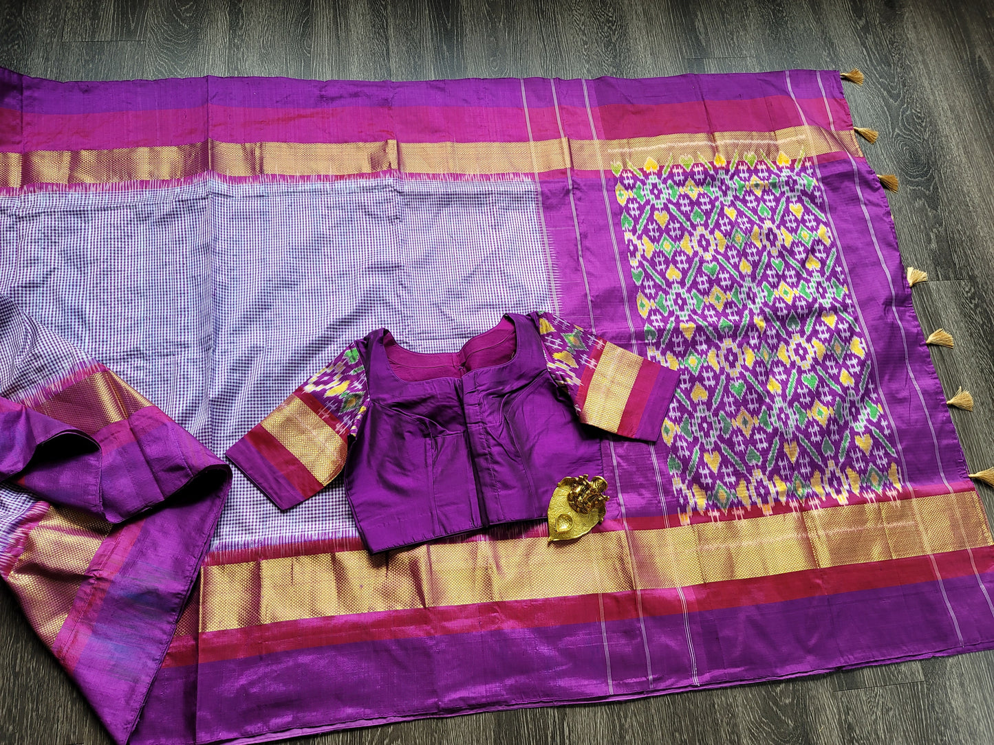 Pure Ikkat Silk Saree - Blouse