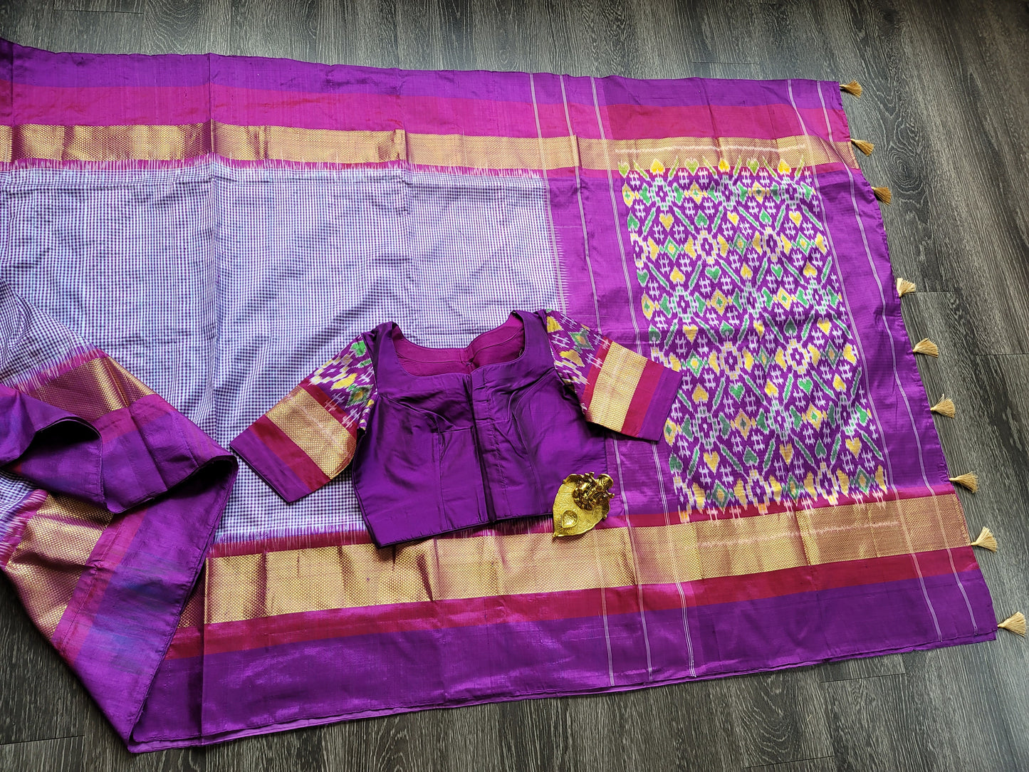 Pure Ikkat Silk Saree - Blouse